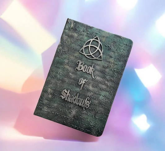 Carnet grimoire Book of Shadows