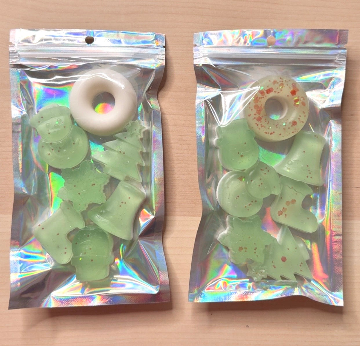 Lot 7 Mini savons Noël